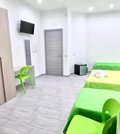 Torre Turrisi 住宿加早餐酒店 帕尔蒂尼科